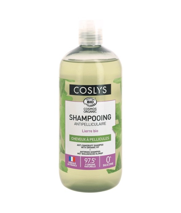 Shampooing...