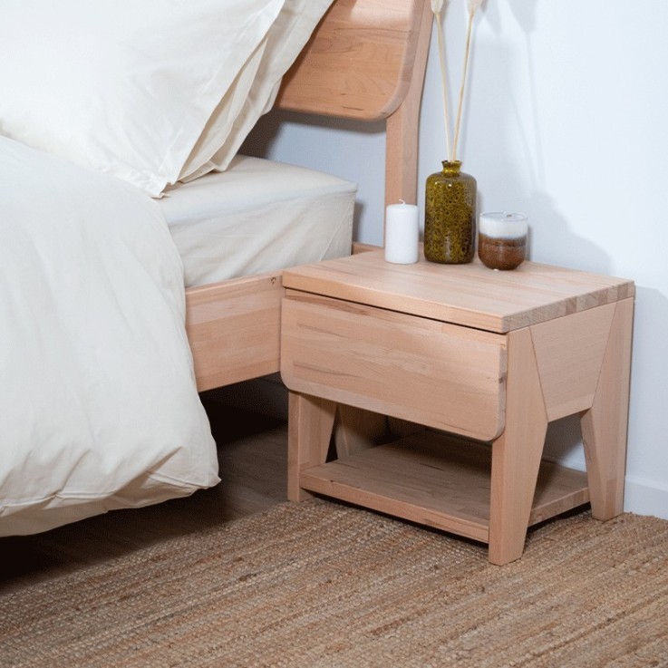 Table de chevet en bois de hêtre avec tiroir