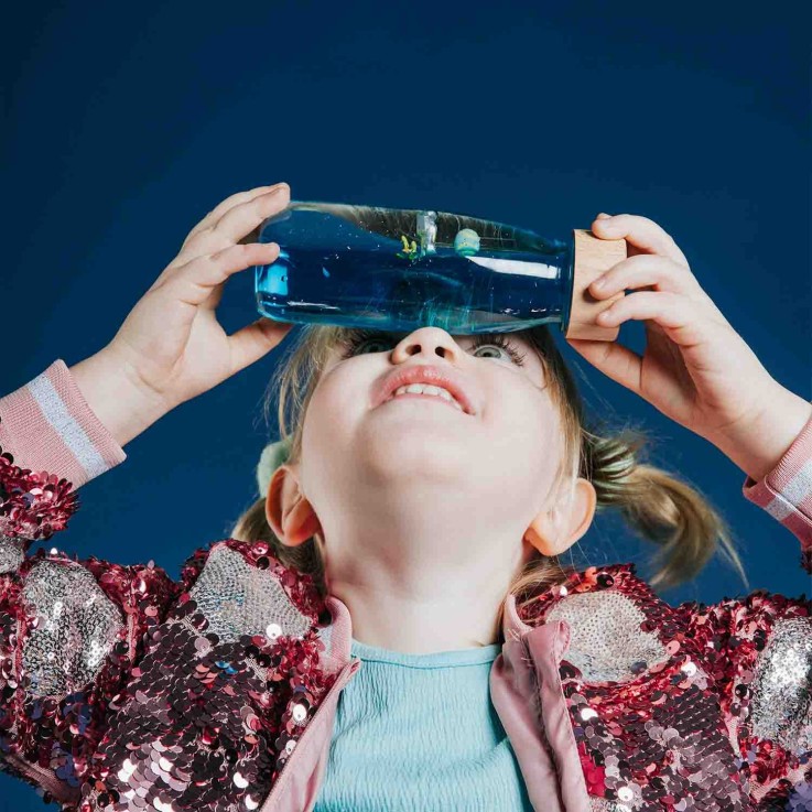 Bouteille sensorielle Move, Univers astronaute