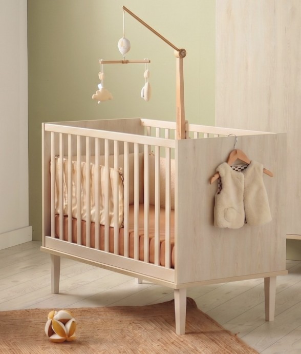 Lit bébé 120x60 sur pieds -...