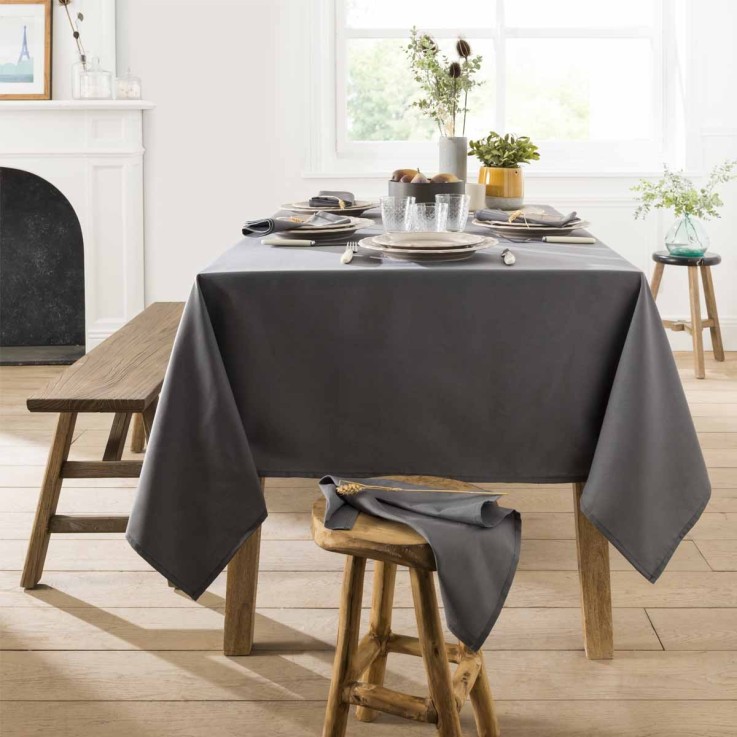 Nappe rectangulaire unie en coton, traitée Teflon, CAMBRAI