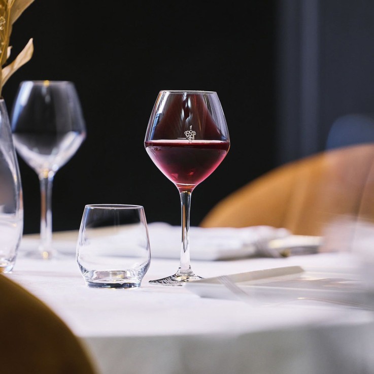 6 verres à pied jaugés 35 cl Cabernet Vins Jeunes