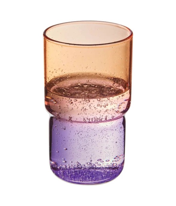 6 verres à eau...