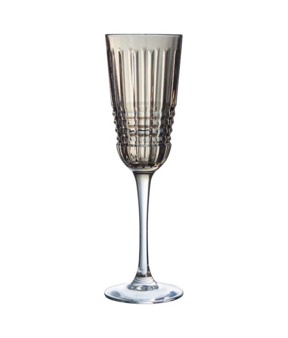 4 flûtes à champagne...