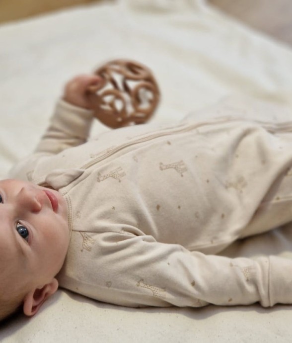 Pyjama bébé zippé et...