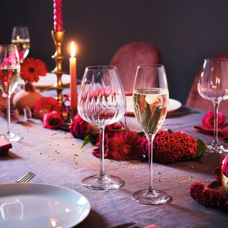 8 flûtes à champagne en verre 24 cl