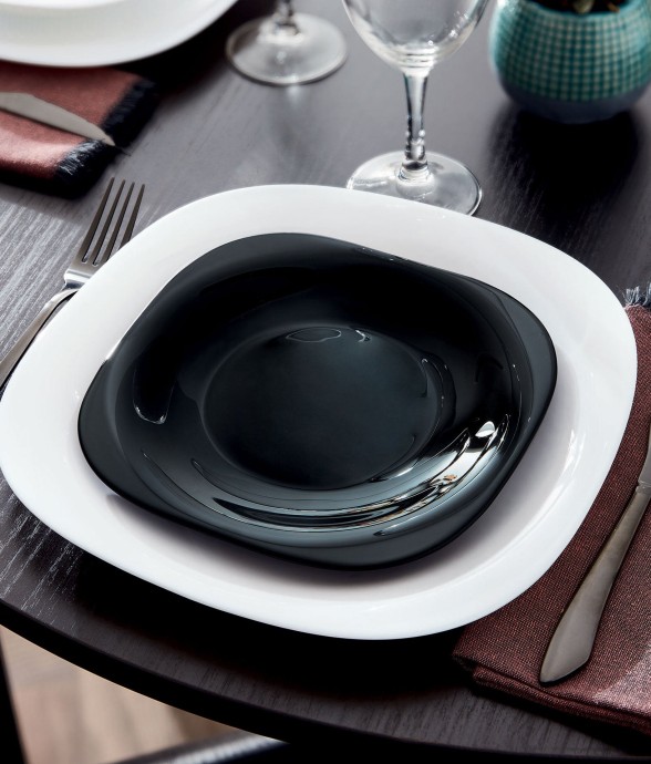 6 assiettes noires 21 x...