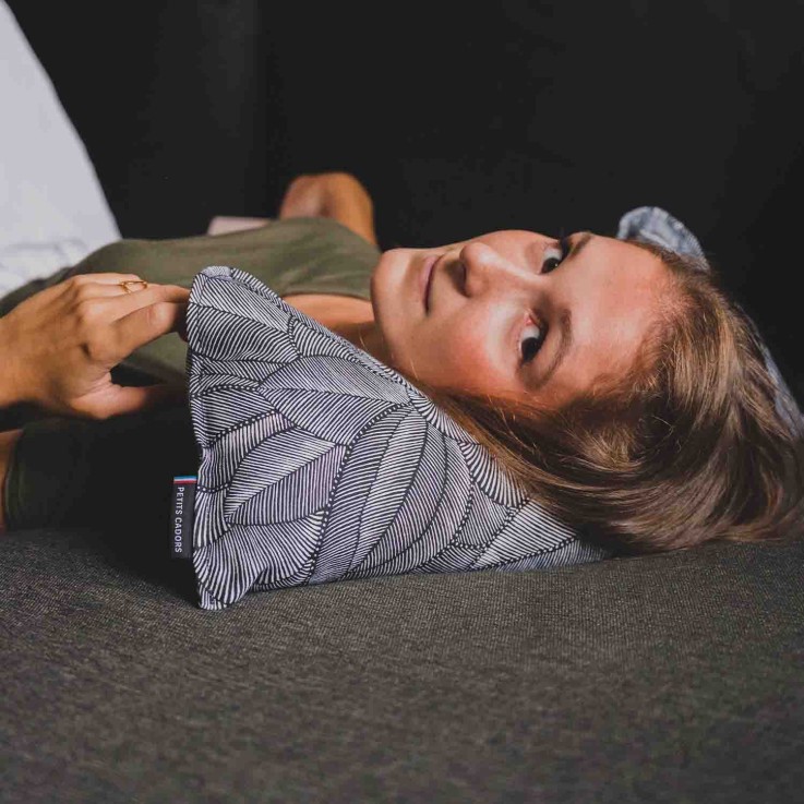 Coussin repose tête et de décoration · ƩPICUR