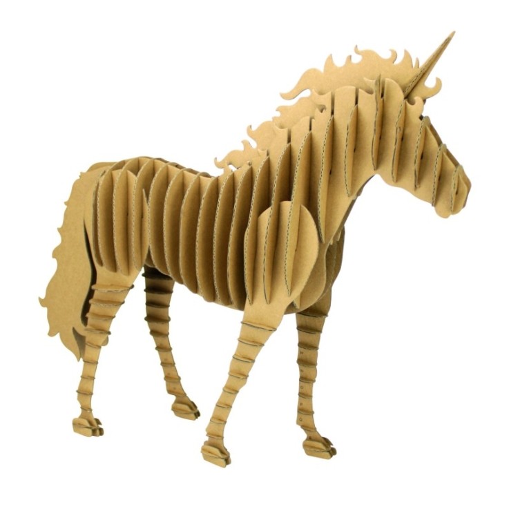 Maquette en carton Licorne 26 x 16 x 7 cm