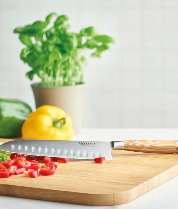 Couteau Santoku 18cm...