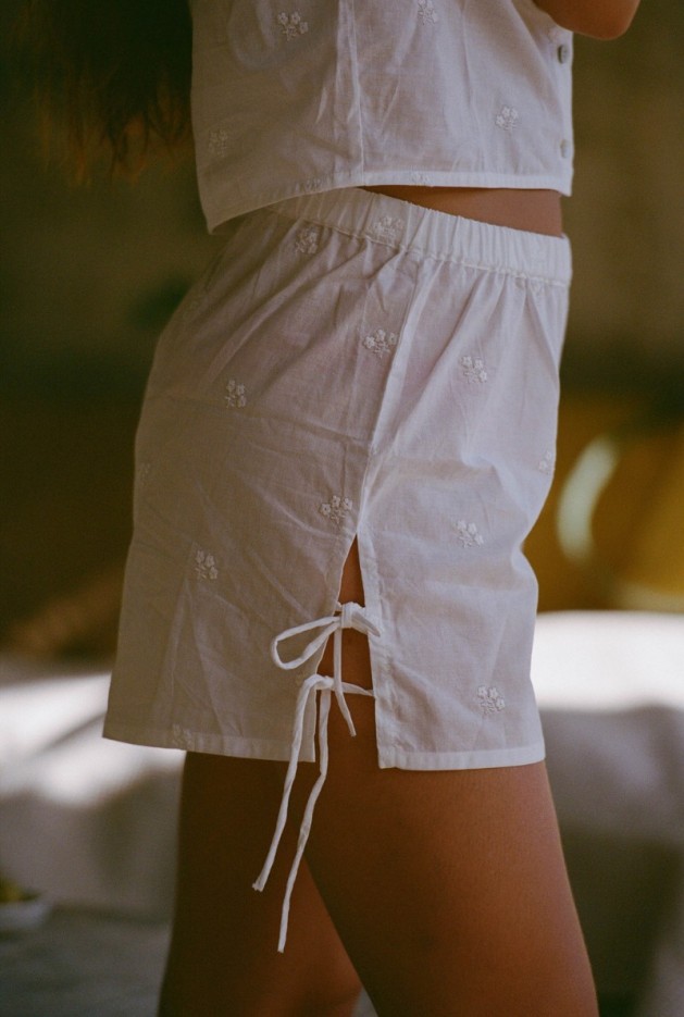Short Marta Coton Bio