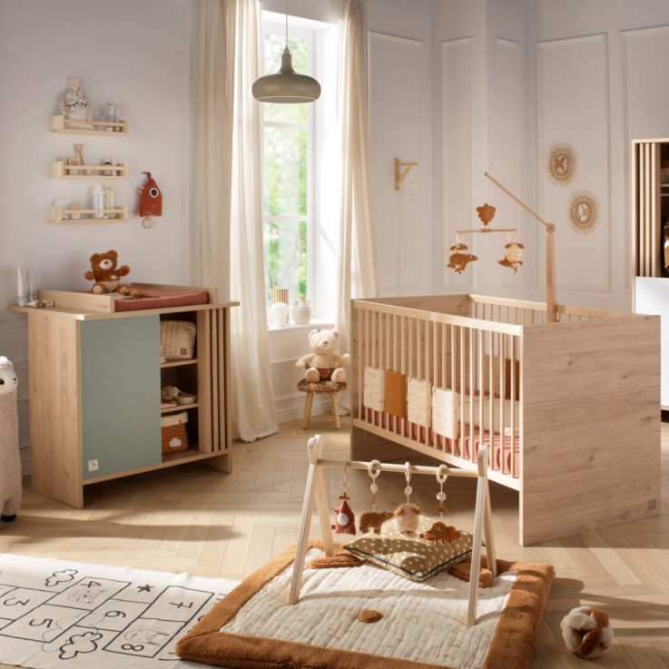 Chambre bébé évolutive Tokyo, Lit évolutif et Commode à langer claustra - Chêne suave