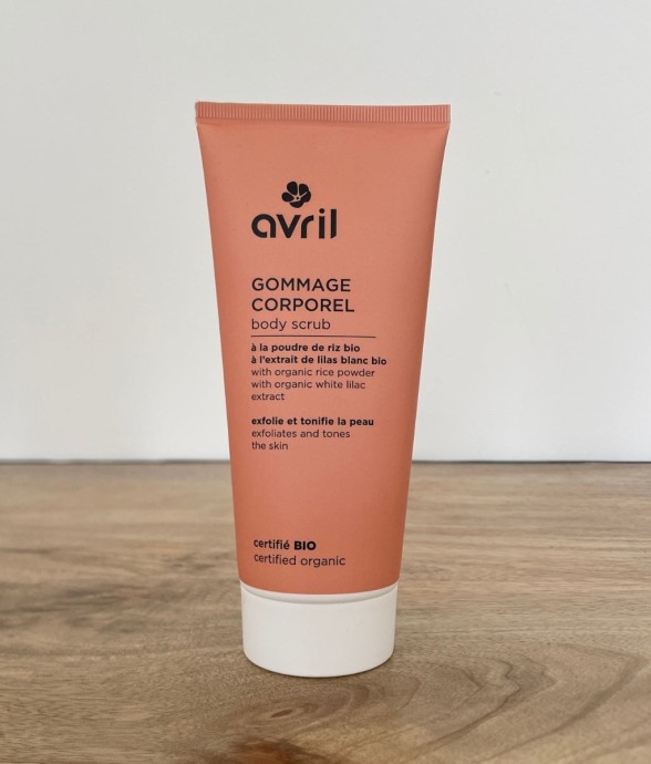Gommage corporel à la...