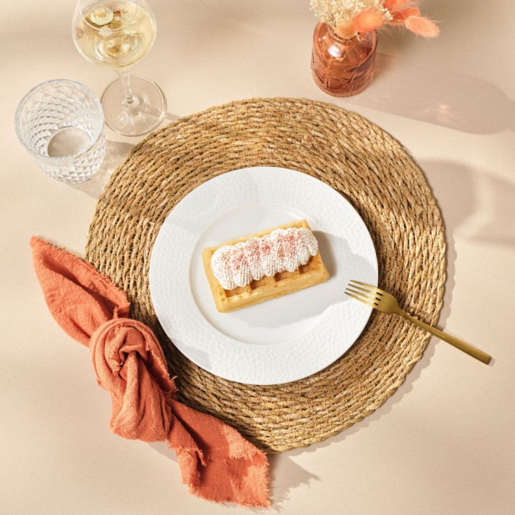Lot de 4 cuillères moka et 4 fourchettes à gâteau - Escade Doré Satiné