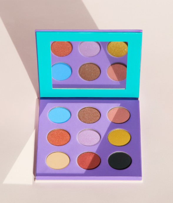 Palette de fards à...