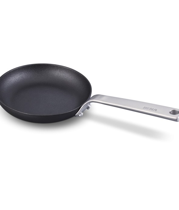 Poêle Stark 20 cm en fonte...