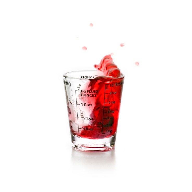 Mini verre doseur en verre 5cm