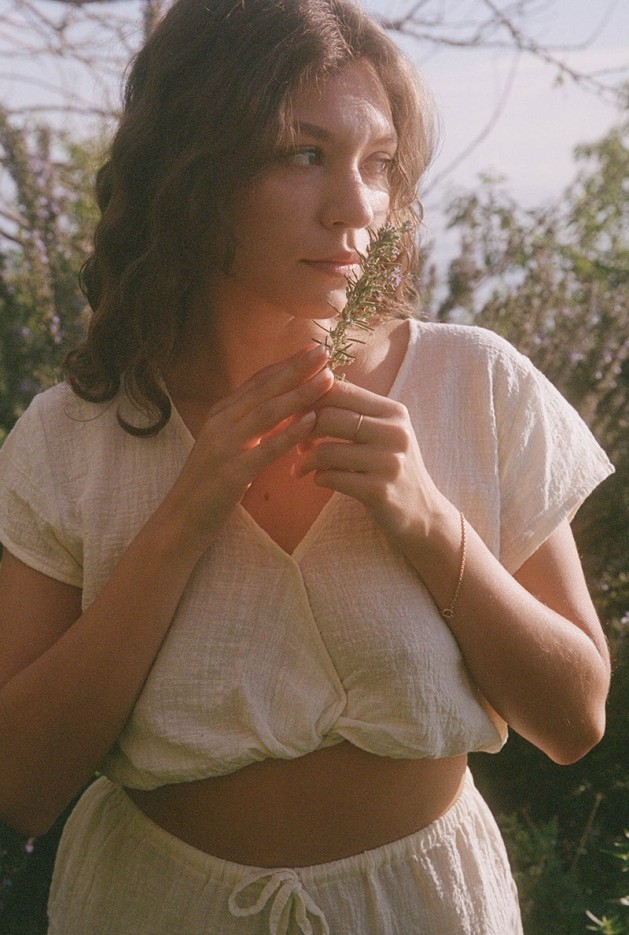 Top Meredith Coton bio