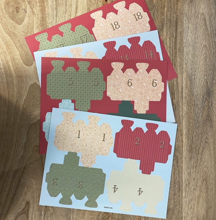 Kit pour faire son propre calendrier de l'avent Train de Noel