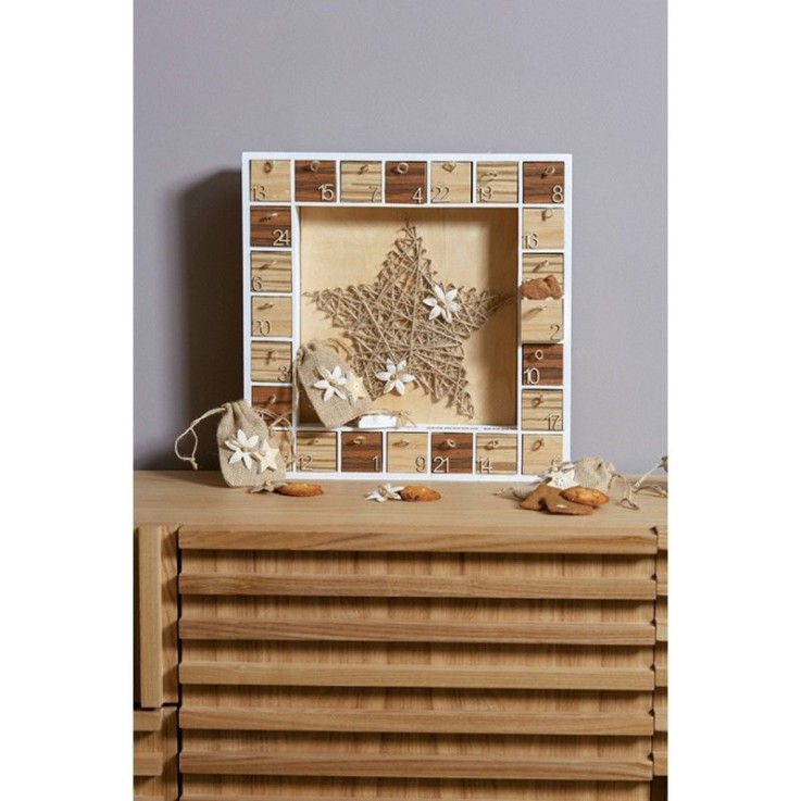 CALENDRIER DE L'AVENT CARRÉ 39X39.5X6.5 CM BOIS