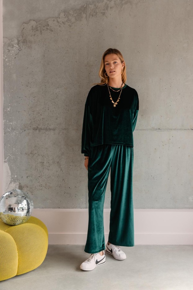 Pantalon en velours - coupe fluide - vert foncé - coton biologique et polyester recyclé