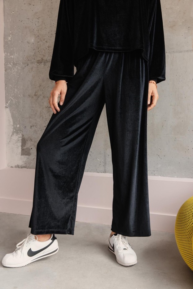 Pantalon Velours Noir - coupe fluide - coton biologique et polyester recyclé