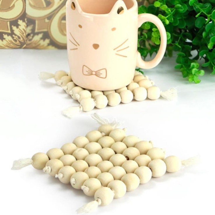 Kit créatif pour réaliser deux sous-tasses en perles de bois