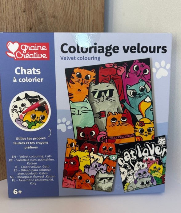 Coloriage velours - chats à...