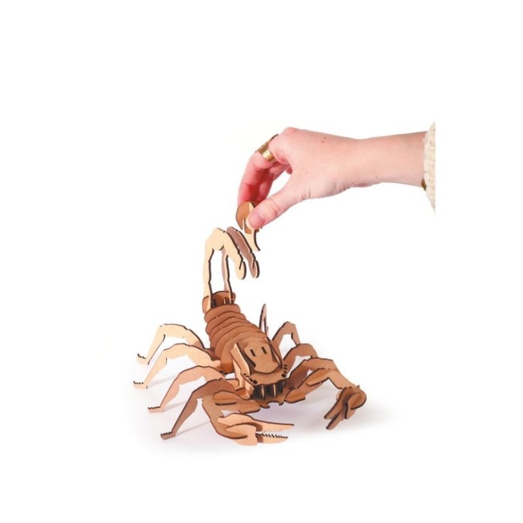 Maquette 3D de scorpion en bois à assembler - 25 cm