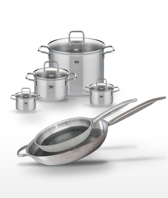 Batterie de cuisine Relief...