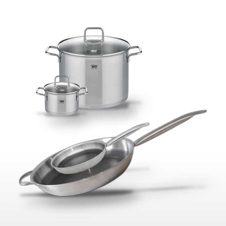 Batterie de cuisine Relief Solution en inox et aluminium - 32/24 et 26/16 cm - grise