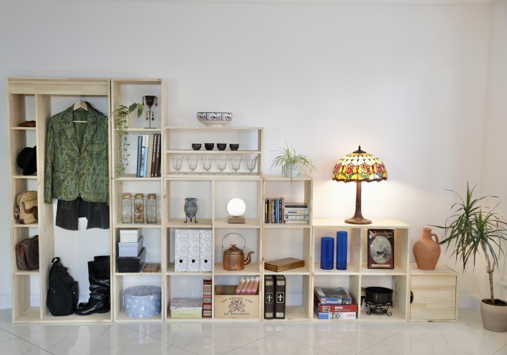 Armoire sans pieds en pin massif Germain