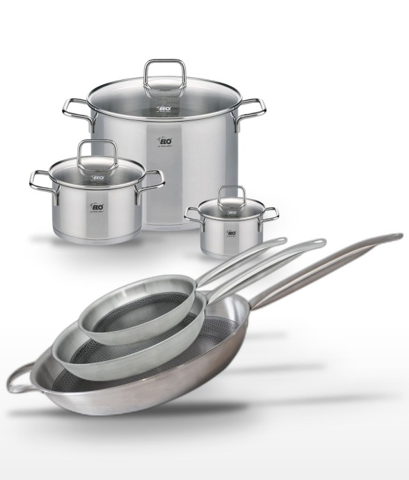 Batterie de cuisine Relief...