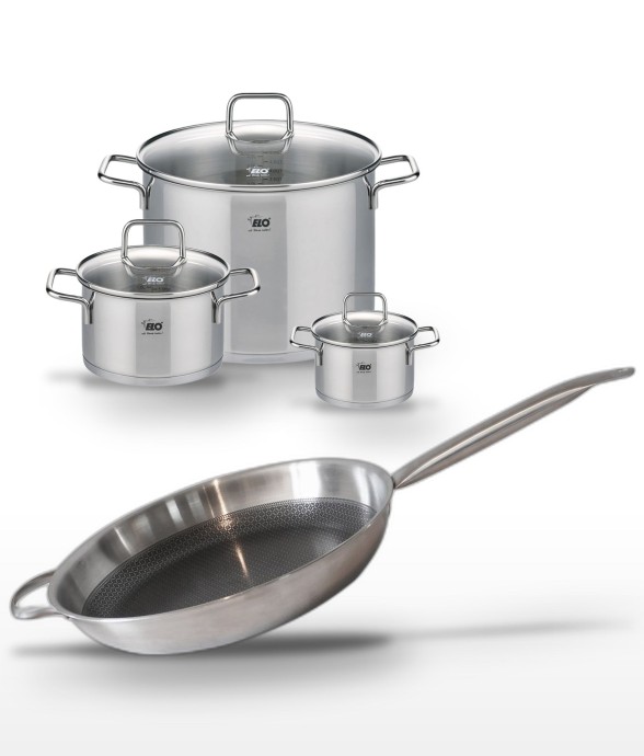 Batterie de cuisine Relief...
