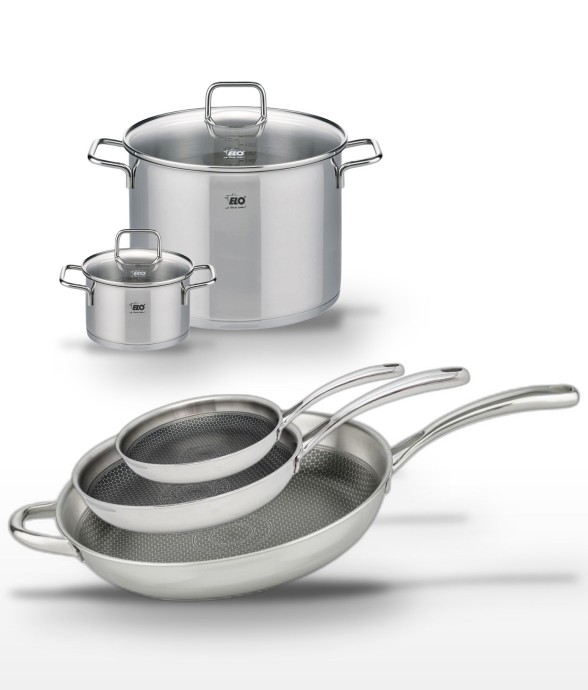 Batterie de cuisine en inox...