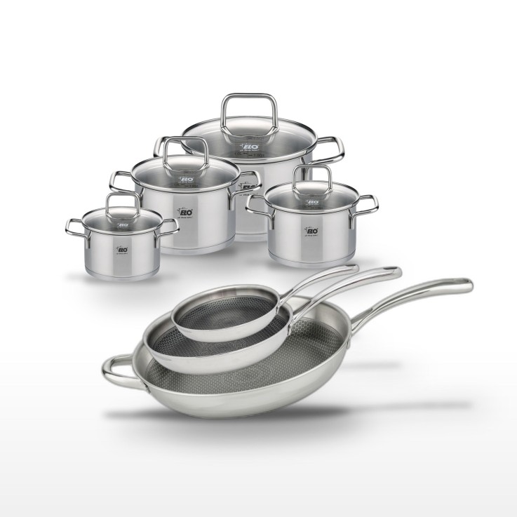 Lot de 3 poêles et 4 faitouts Relief Evolution en inox