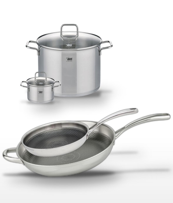 Batterie de cuisine en inox...
