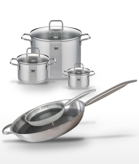 Batterie de cuisine Relief...