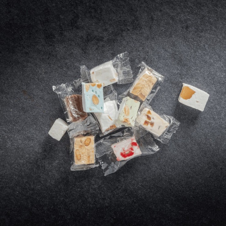 Panier Gourmand de Noël - Saucissons IGP Ardèche, Foie Gras et Vin Rouge Côtes du Rhône