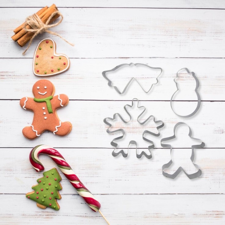 Lot de 4 emporte-pièces de Noël en inox