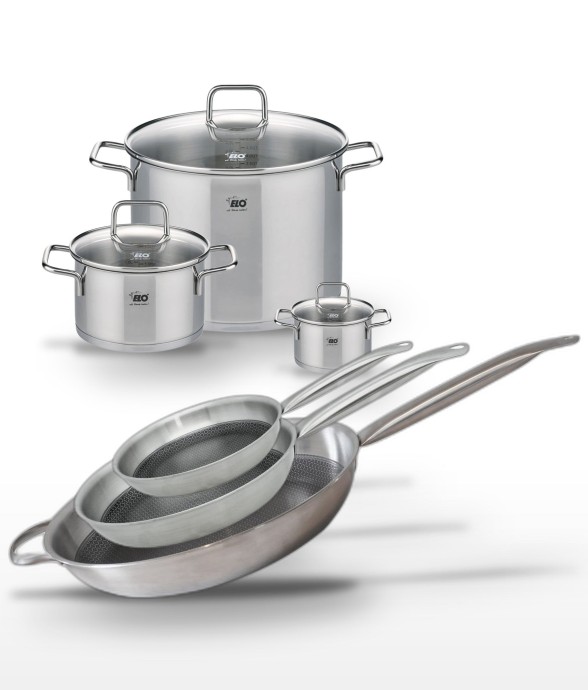 Batterie de cuisine en inox...