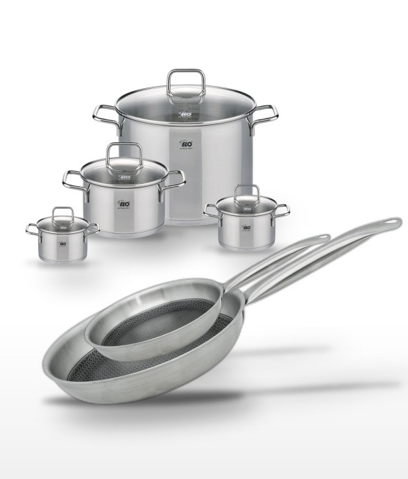 Batterie de cuisine Relief...