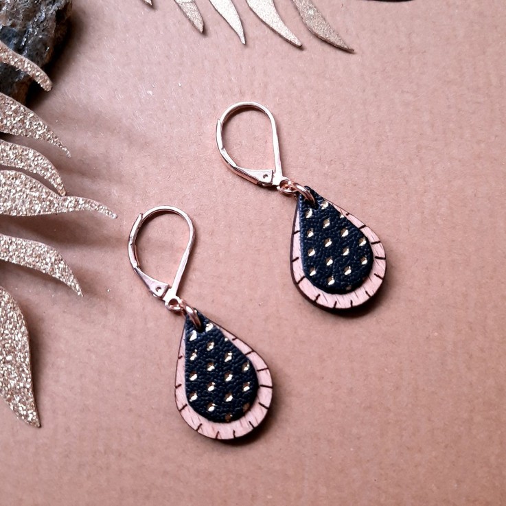 Boucles d'oreilles courtes GOUTTE Olive