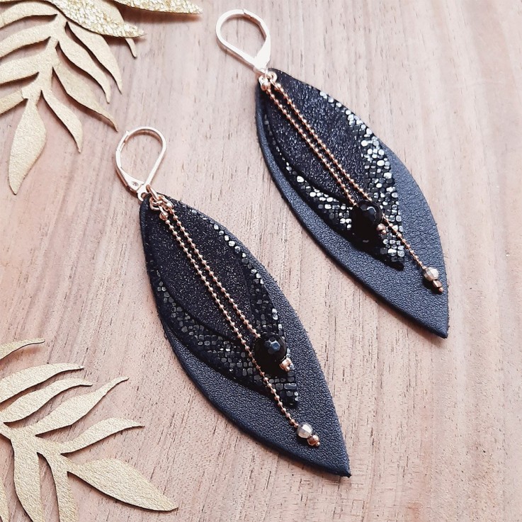 Boucles d'oreilles pendante POP Noir