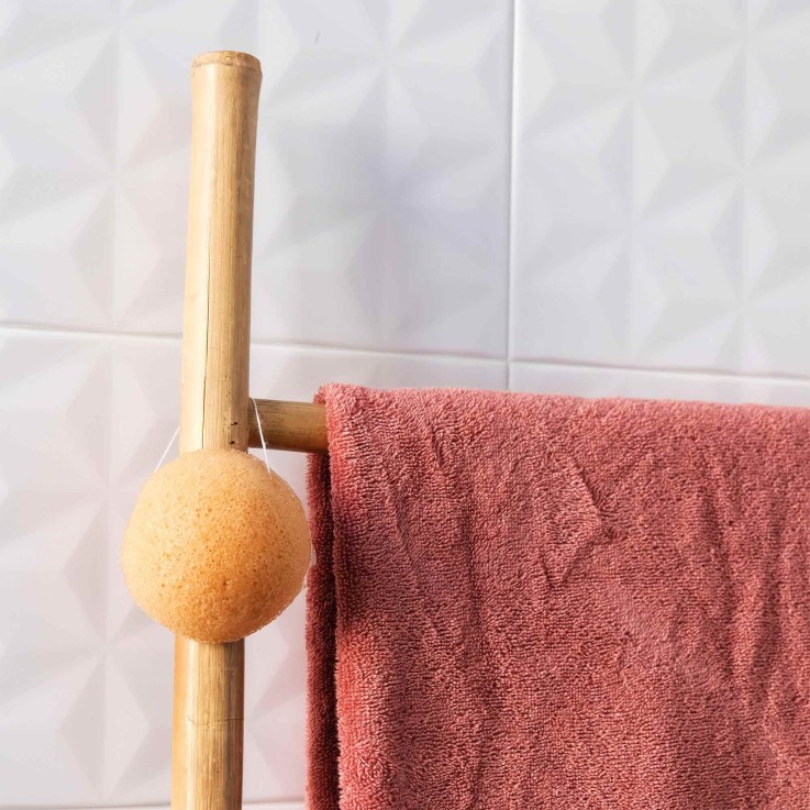 Eponge konjac visage exfoliante et purifiante Ma Bonne Fée Bio