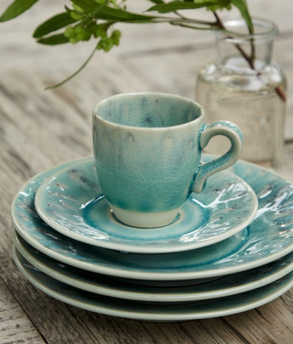 Tasse à Café et Soucoupe...