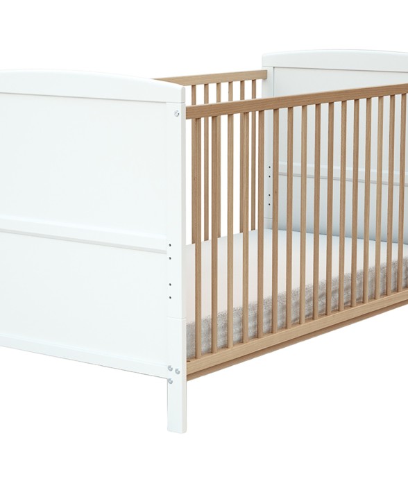 Lit bébé évolutif en bois...