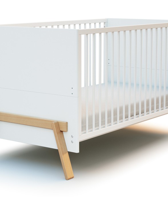 Lit bébé évolutif en bois...