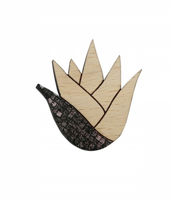 Broche Aloe noire en bois