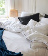 Blanc Et Anthracite